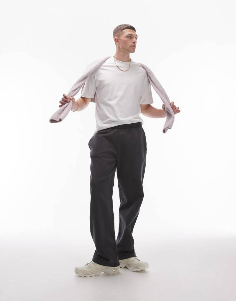 Topman - Jogginghose in verwaschenem Schwarz mit geradem Schnitt-Rot von Topman