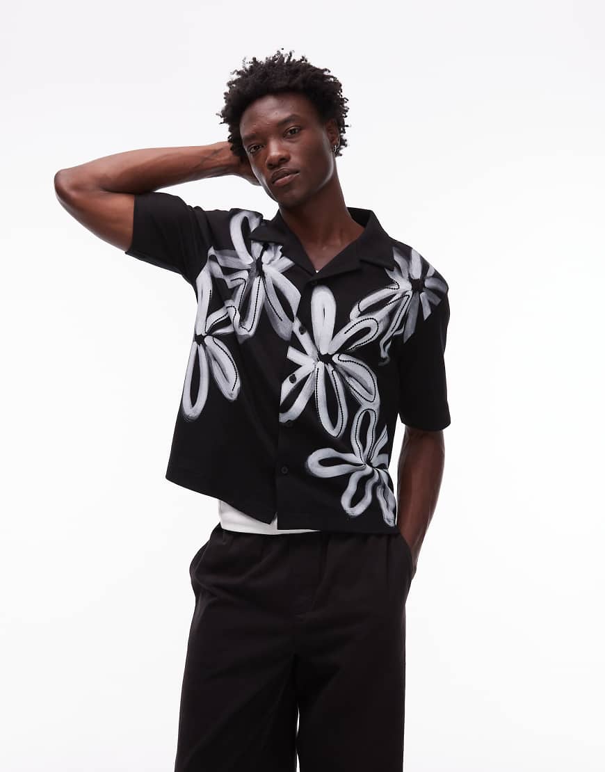 Topman - Cropped Fit Jersey-Hemd in Schwarz mit Knopfleiste von Topman