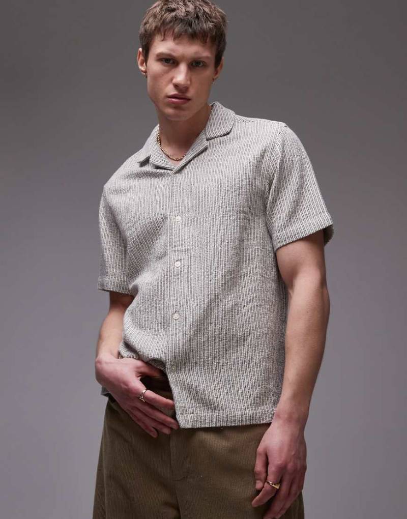 Topman - Kurzärmliges, texturiertes Hemd in Stone mit Streifen-Bunt von Topman