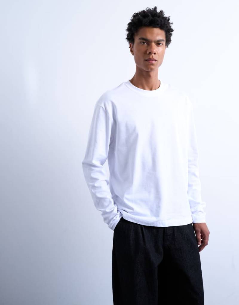 Topman - Langärmliges Cropped-T-Shirt in Weiß mit lockerem Schnitt von Topman