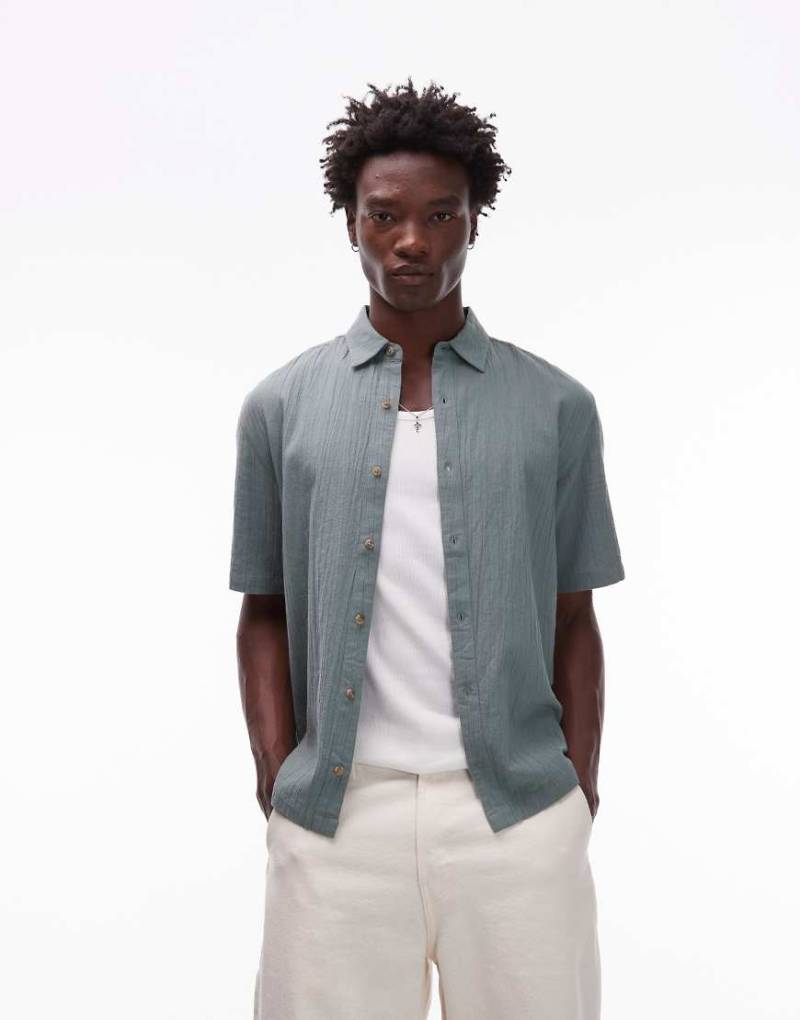 Topman - Locker geschnittenes, kurzärmliges Hemd in strukturiertem Salbeigrün-Blau von Topman