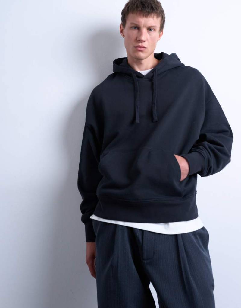 Topman - Oversize-Kapuzenpullover in Schwarz aus schwerem Stoff von Topman