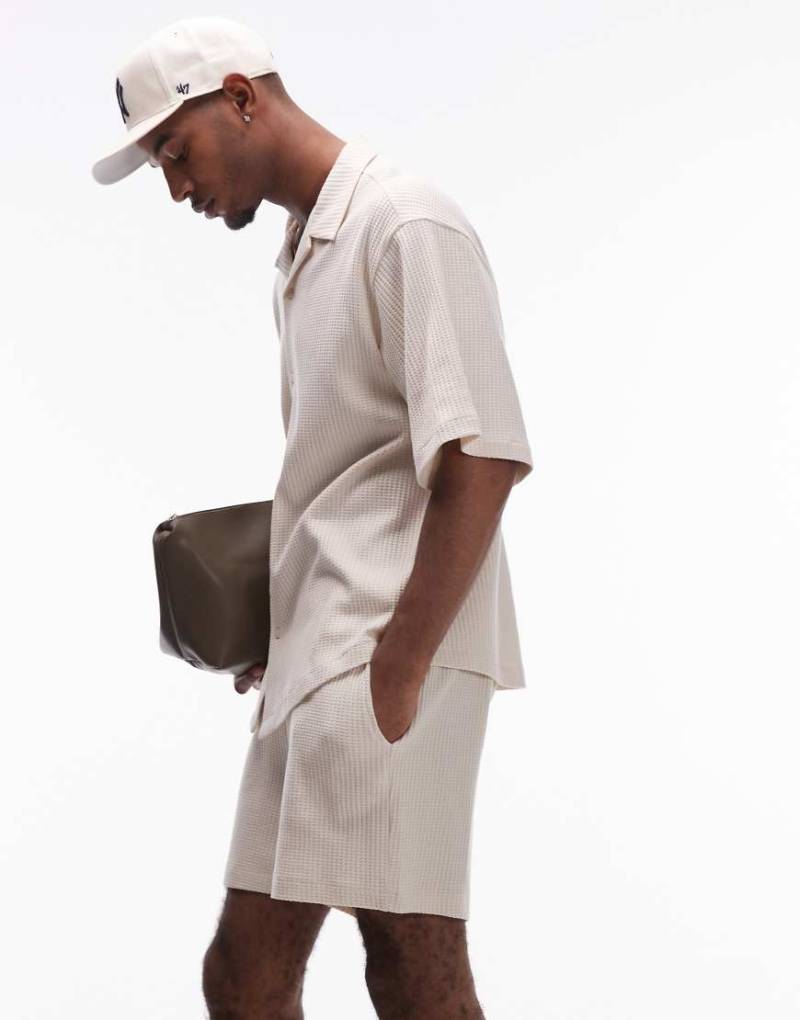 Topman - Oversize-Shorts in Steinbeige mit Waffelstruktur-Neutral von Topman
