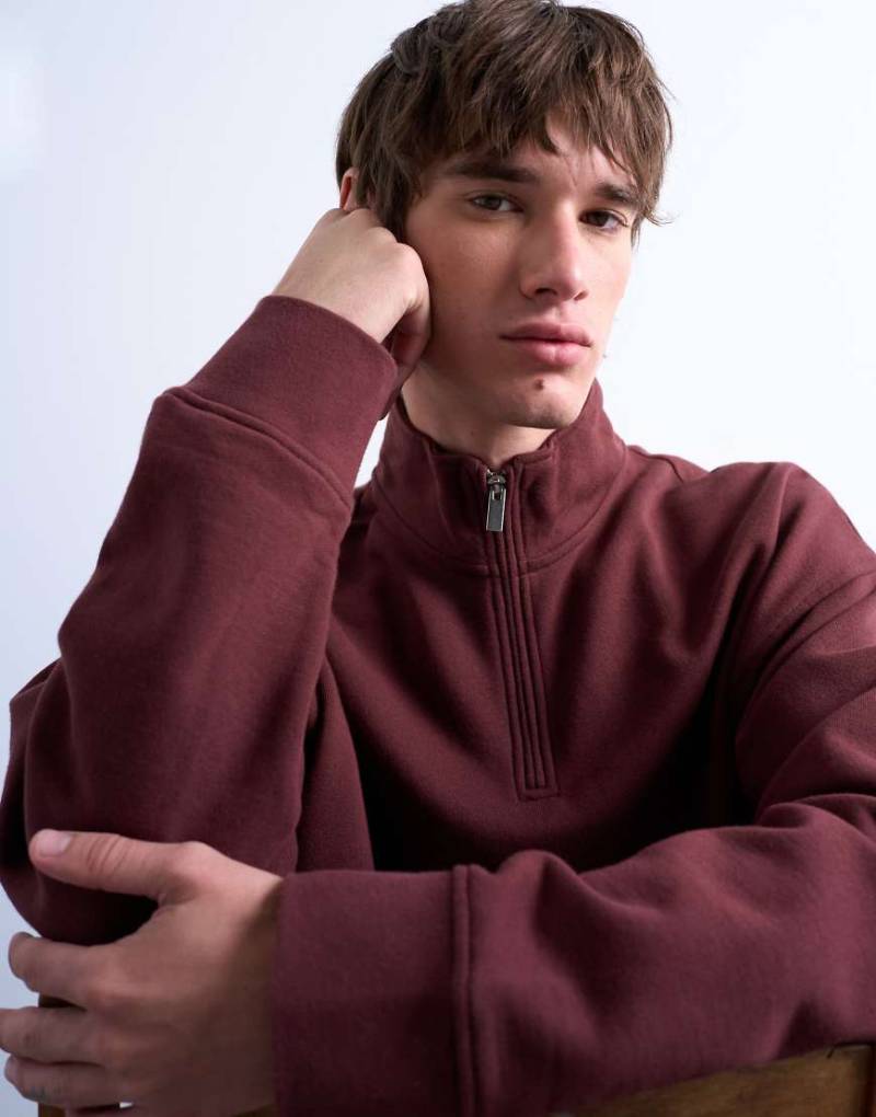 Topman - Oversize-Sweatshirt aus schwerem Stoff in Braun mit kurzem Reißverschluss-Brown Topman - Oversize-Sweatshirt aus schwerem Stoff in Braun mit kurzem Reißverschluss-Brown von Topman