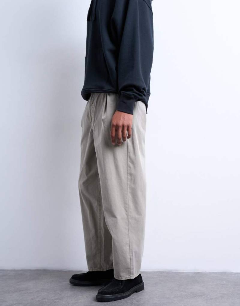 Topman - Schmal zulaufende Cargohose aus Leinen in Steinbeige-Neutral von Topman