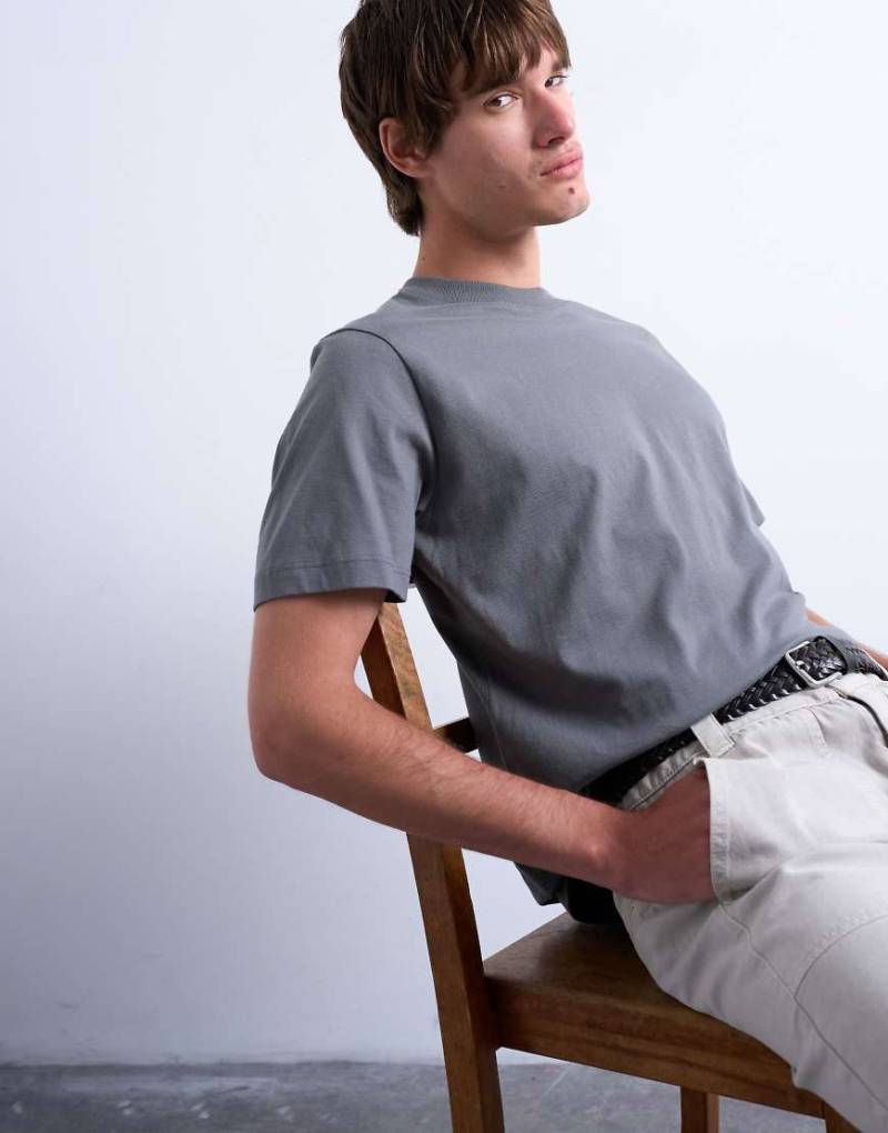 Topman - T-Shirt in Anthrazit in regulärer Passform-Grau von Topman