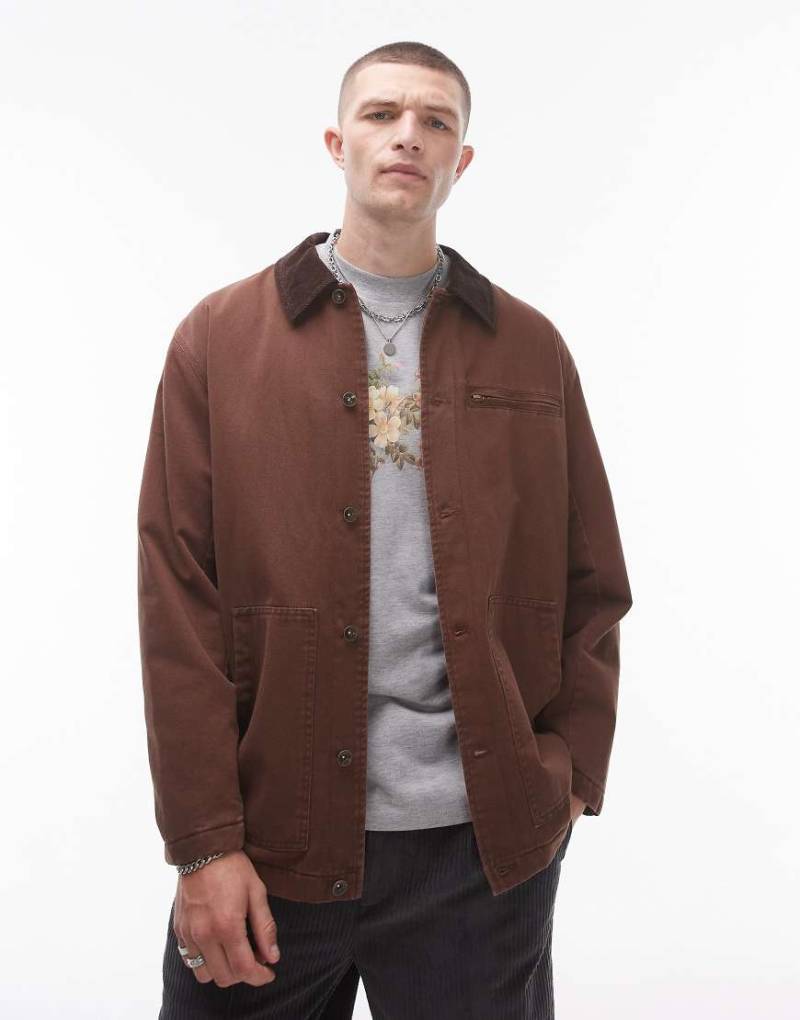Topman - Wattierte Worker-Jacke in Braun mit farblich abgesetztem Kragen-Rot von Topman