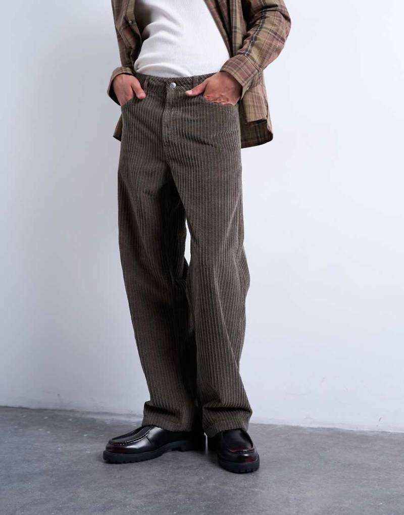 Topman - Weite Hose aus Cord in Khaki-Grün von Topman