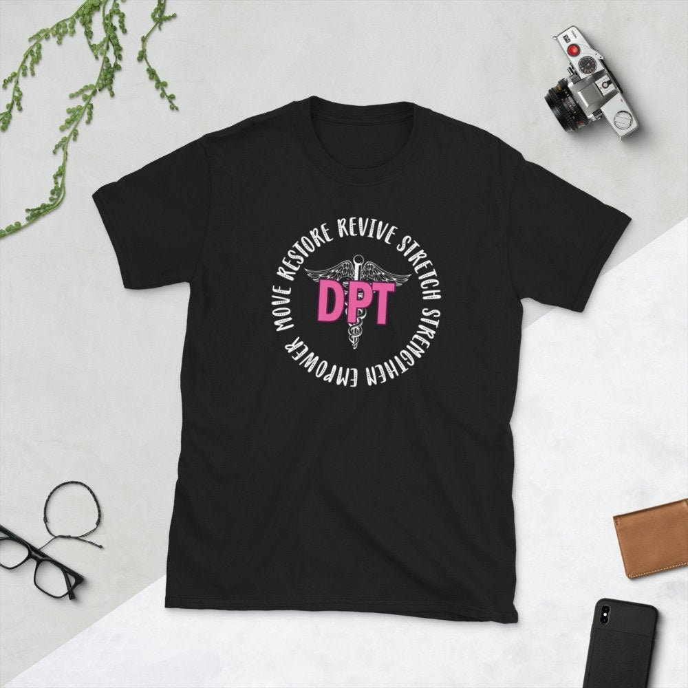 Arzt Der Physiotherapie Geschenke | Dpt Abitur Shirt Doktor Unisex T-Shirt von TopoArtCo