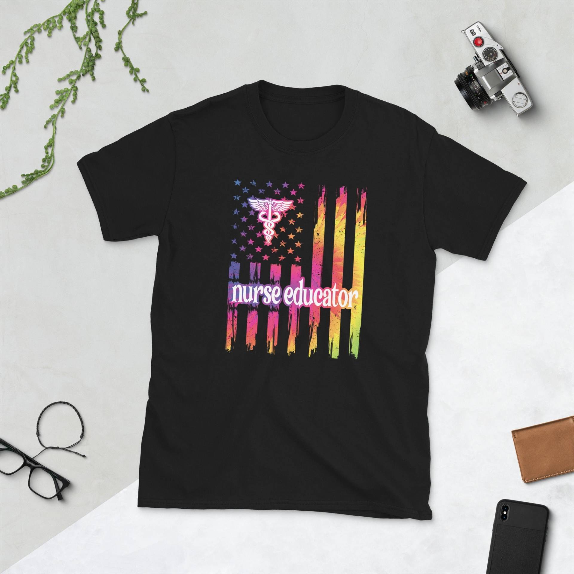 Krankenschwester Erzieher Us Flag Rn Stillbildung Unisex T-Shirt von TopoArtCo