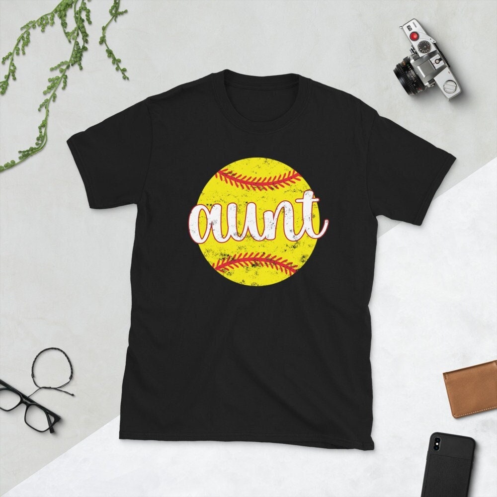 Softball Tante Liebhaber Muttertag Unisex T-Shirt von TopoArtCo