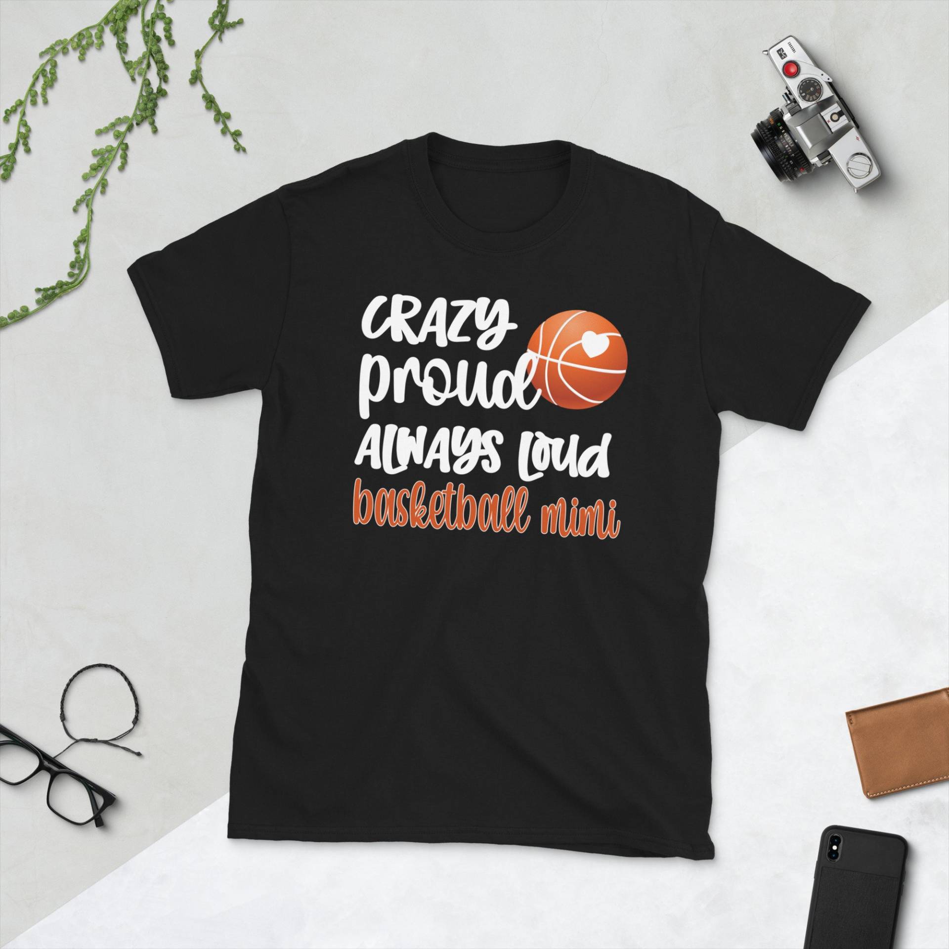 stolze Basketball Mimi Oma Von Basketballspieler Unisex T-Shirt von TopoArtCo