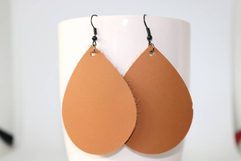 Ohrringe, in Form Eines Wassertropfens, 100 % Leder, Mode, Frau, Geschenke, Boho, Trend 2018 Ohrringe, in Form Eines Wassertropfens, 100 % Leder, Mode, Frau, Geschenke, Boho, Trend 2018 von Toppla