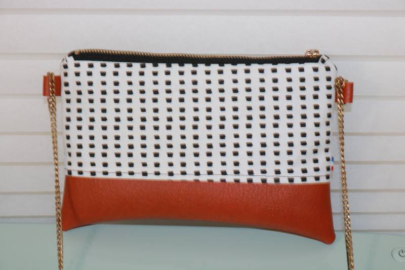 Tasche, Clutch, Schultergurt, Handtasche, Vegane Ledertasche, Umhängetasche von Toppla