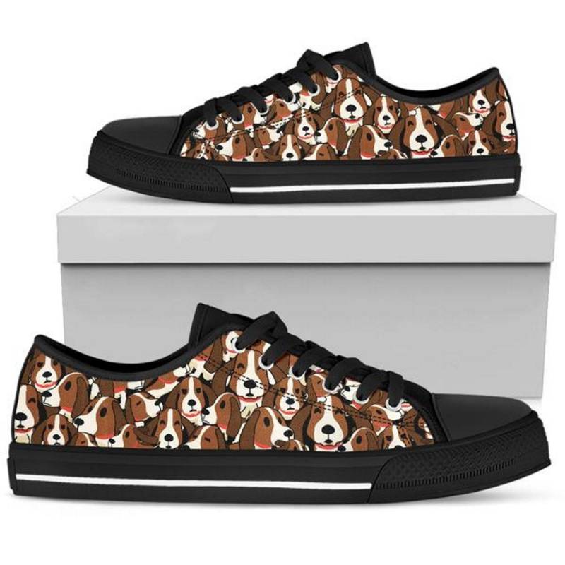 Basset Hound Womens Canvas Sneakers Low Top Hundeliebhaber Schuhe von TopsAndToes