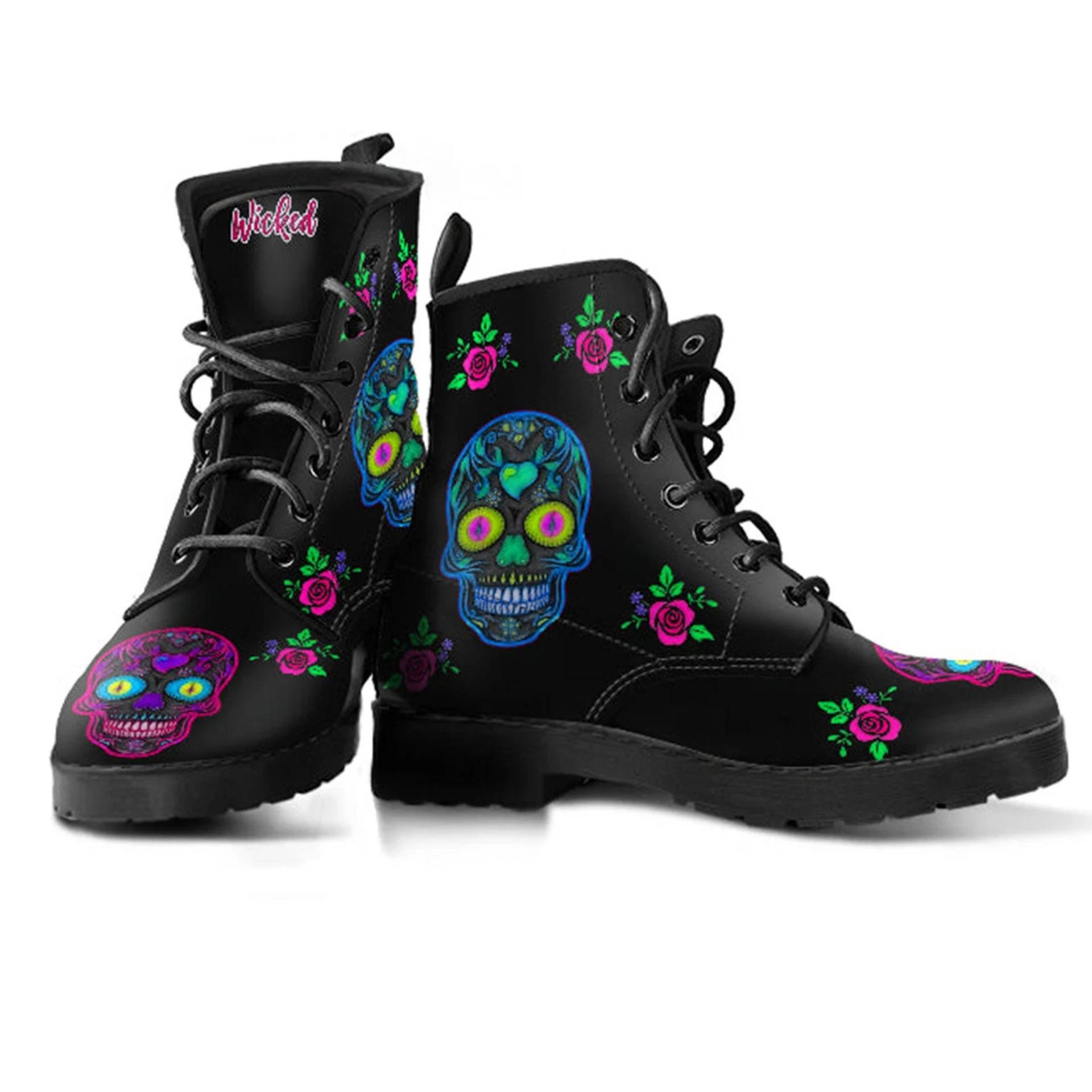 Springerstiefel Wicked Skulls Damen Lederstiefel Geschenke Für Sie, Custom Schuh von TopsAndToes