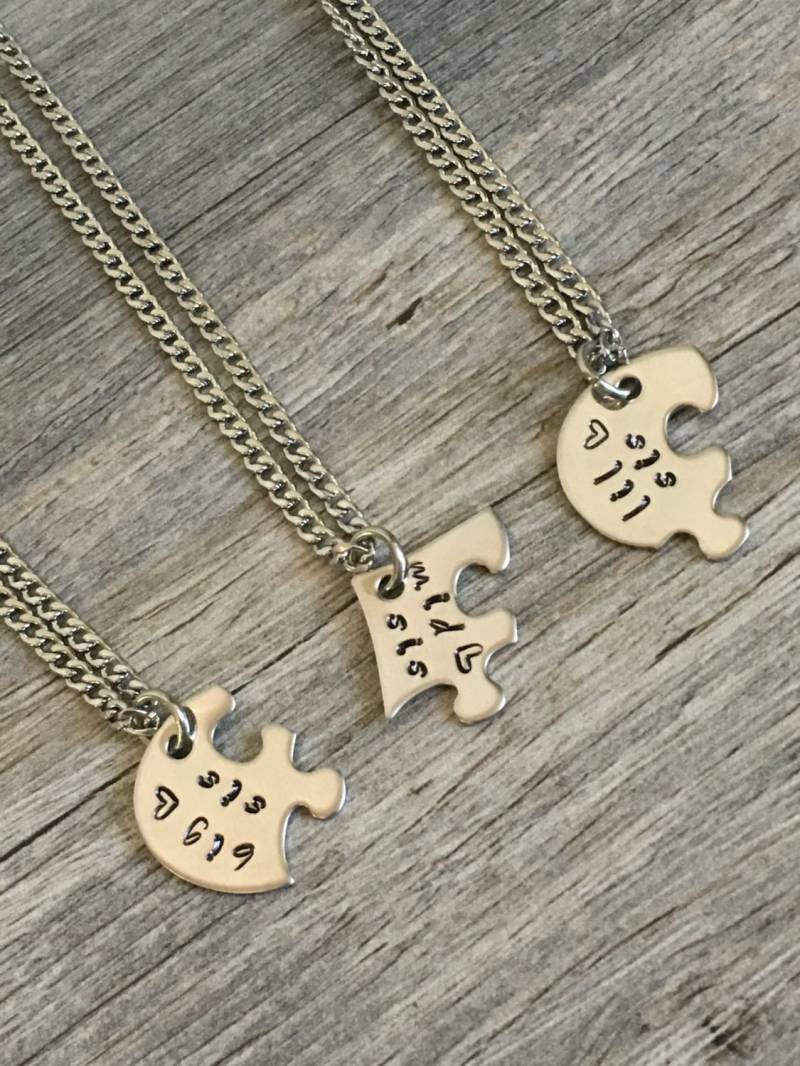 Geschenk Für Schwester, 3 Schwestern Halsketten-Set, Big Sis Mid Lil Sis, Schwester Halsketten, Geschenk, Drei Schwestern, Töchter, Mädchen von TopsailWinds