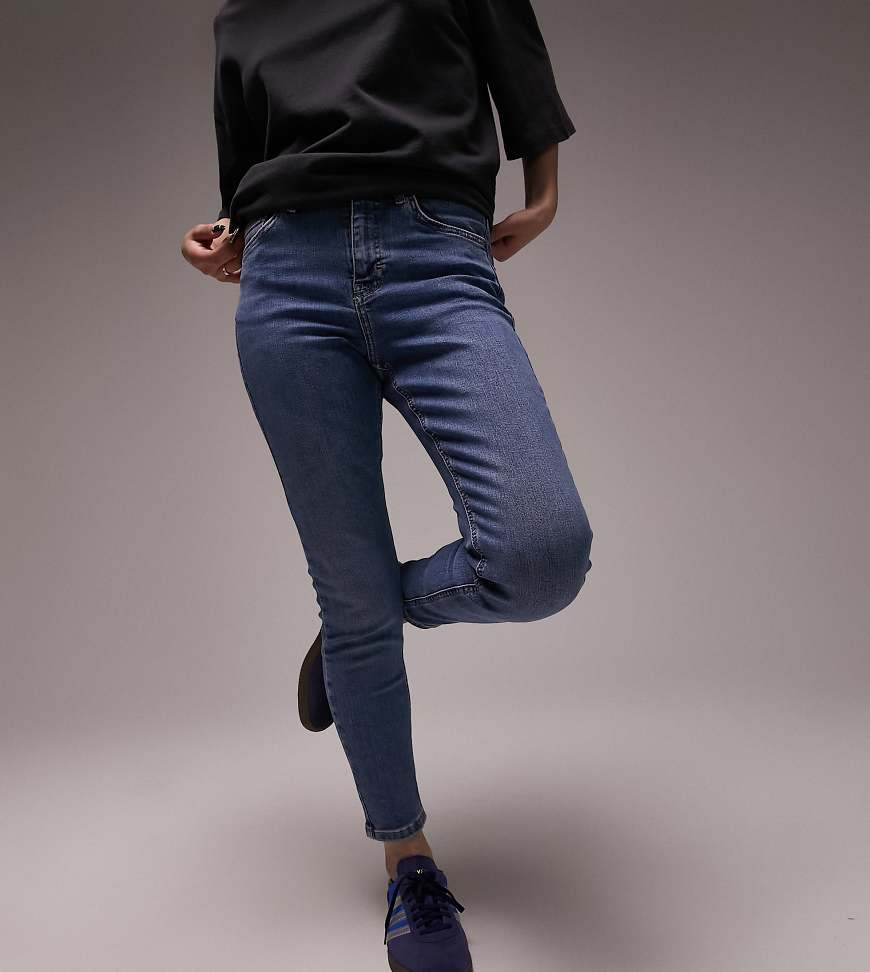 Topshop Petite - Jamie - Jeans in Mittelblau von Topshop Petite