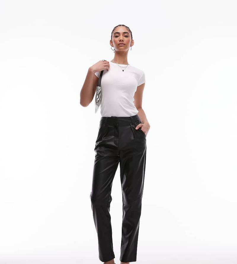 Topshop Tall - Karottenhose aus Kunstleder in Schwarz von Topshop Tall