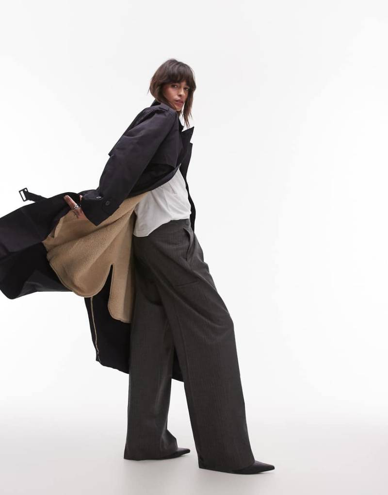 Topshop - 2-in-1-Teddyfell-Trenchcoat in Anthrazit-Grau von Topshop
