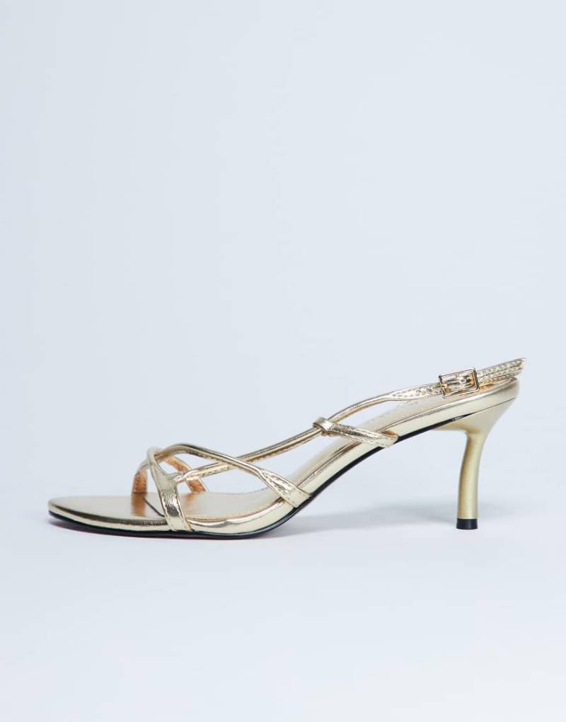 Topshop - Amelia - Dezente Sandalen in Gold mit mittelhohem Absatz-Goldfarben von Topshop