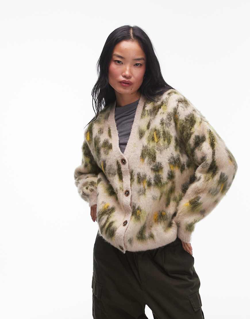 Topshop - Angeraute Oversize-Strickjacke Grün mit abstraktem Animalprint-Bunt Topshop - Angeraute Oversize-Strickjacke Grün mit abstraktem Animalprint-Bunt von Topshop