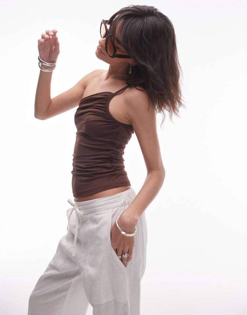 Topshop - Asymmetrisches Träger-Top aus Jersey in Braun von Topshop