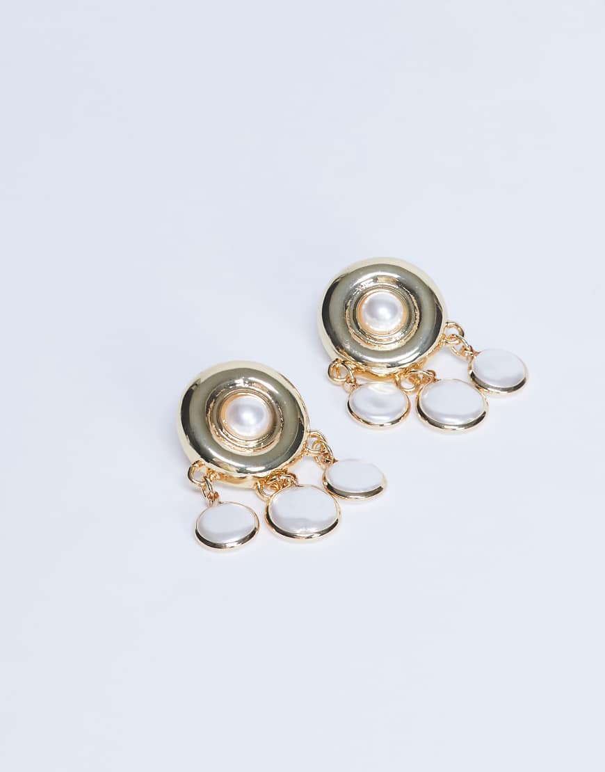 Topshop - Becca - Ohrringe in Goldoptik mit Perlenanhängern-Goldfarben von Topshop