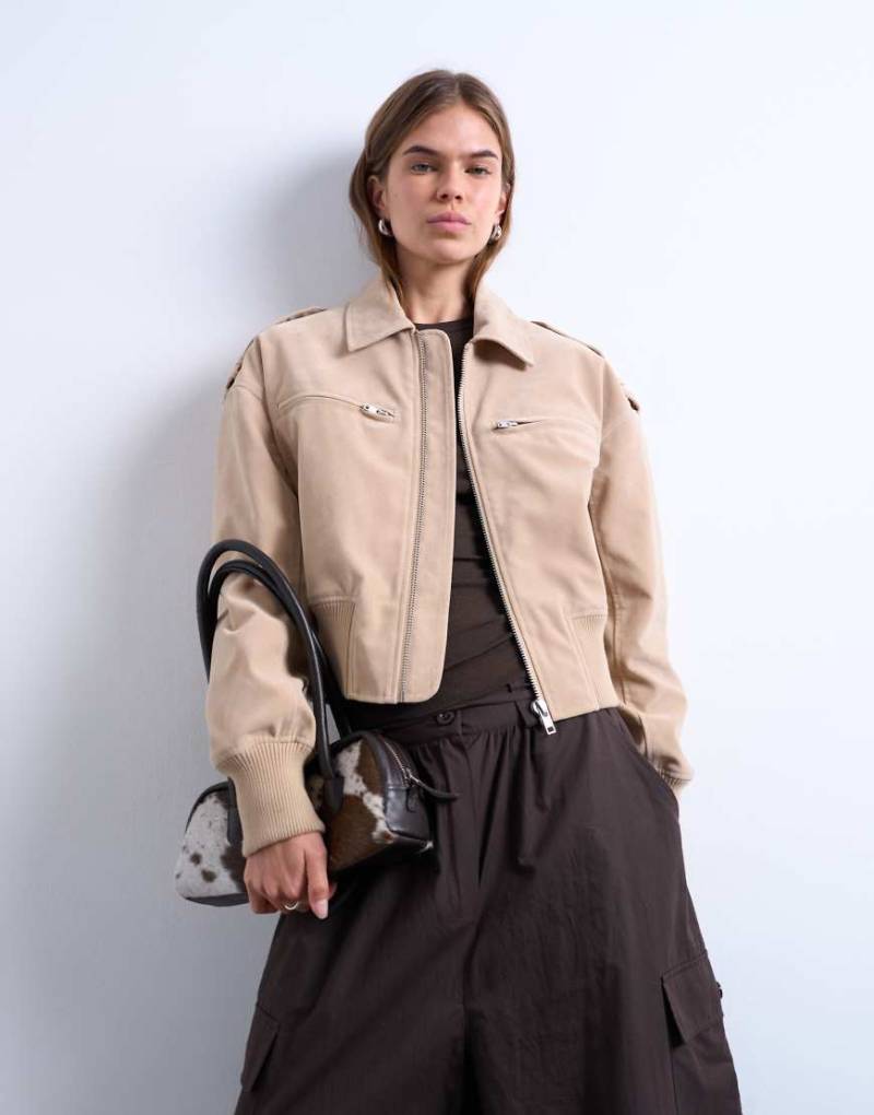 Topshop - Bomberjacke aus Wildlederimitat in Steinbeige mit ovalen Ärmeln-Neutral Topshop - Bomberjacke aus Wildlederimitat in Steinbeige mit ovalen Ärmeln-Neutral von Topshop