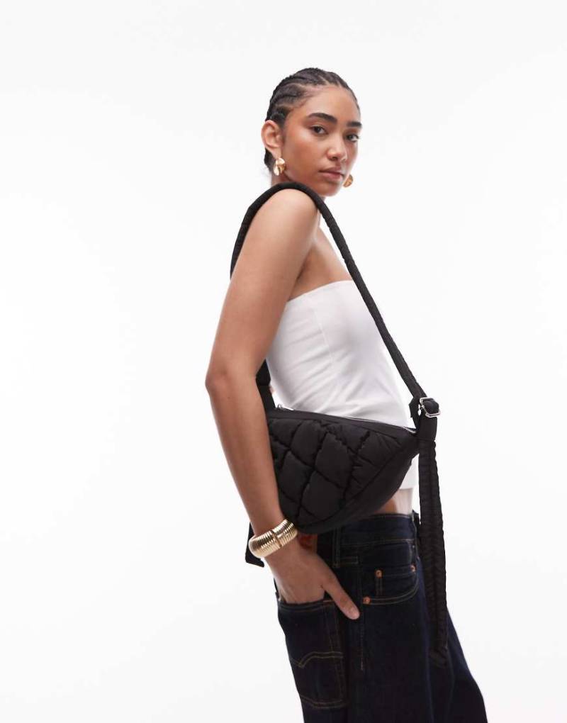 Topshop - Callie - U-förmige Nylon-Umhängetasche mit gestepptem Design in Schwarz von Topshop