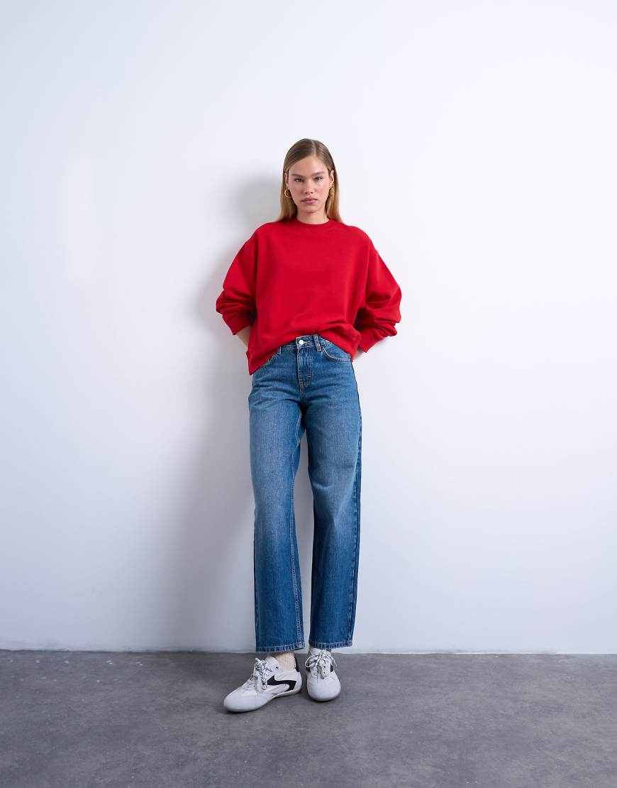 Topshop - Cinch - Relaxed-Fit-Jeans in Mittelblau mit niedrigem Bund von Topshop