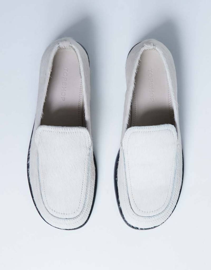 Topshop - Corrie - Loafer-Schuhe aus echtem Leder in Wollweiß mit Haarstruktur von Topshop