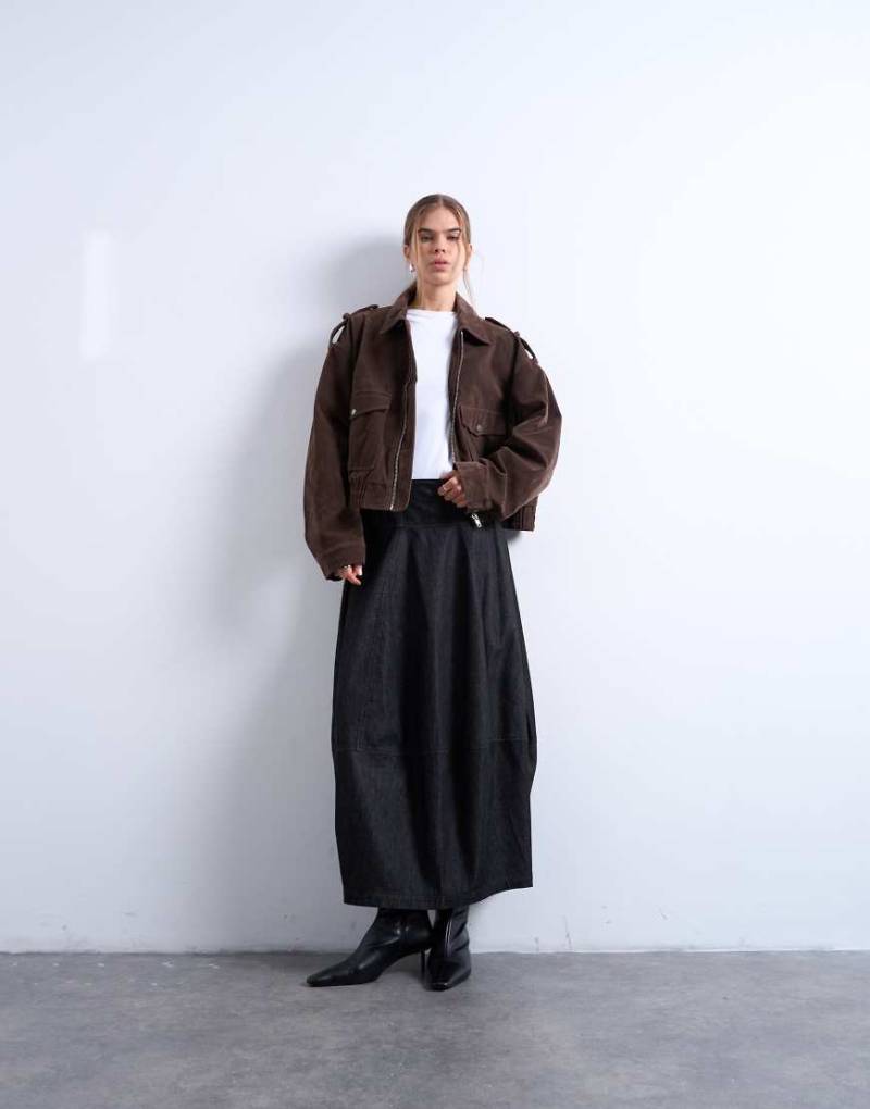 Topshop - Denim-Maxirock in Schwarz mit abgerundetem Design von Topshop