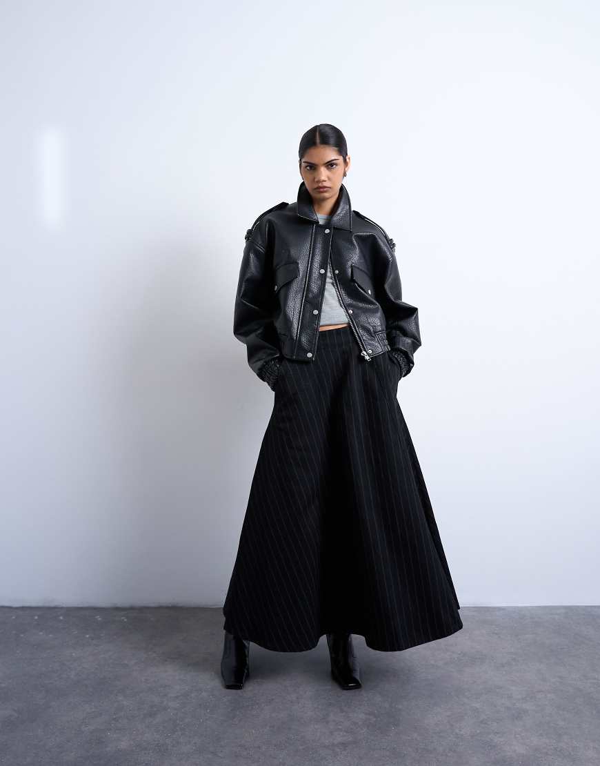 Topshop - Denim-Tellerrock in Schwarz mit Streifen von Topshop