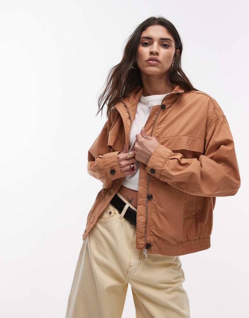 Topshop - Elegante Bomberjacke aus Baumwolle in Beige-Neutral Topshop - Elegante Bomberjacke aus Baumwolle in Beige-Neutral von Topshop