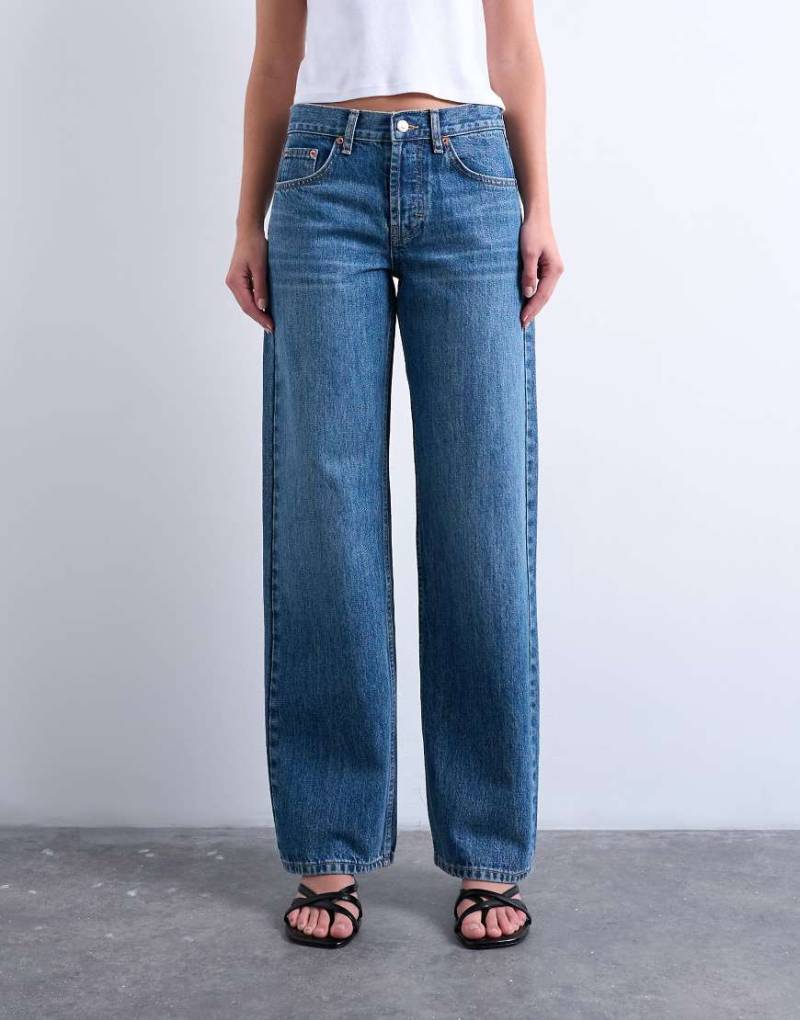 Topshop - Ember - Jeans in Mittelblau mit geradem Schnitt und niedrigem Bund von Topshop