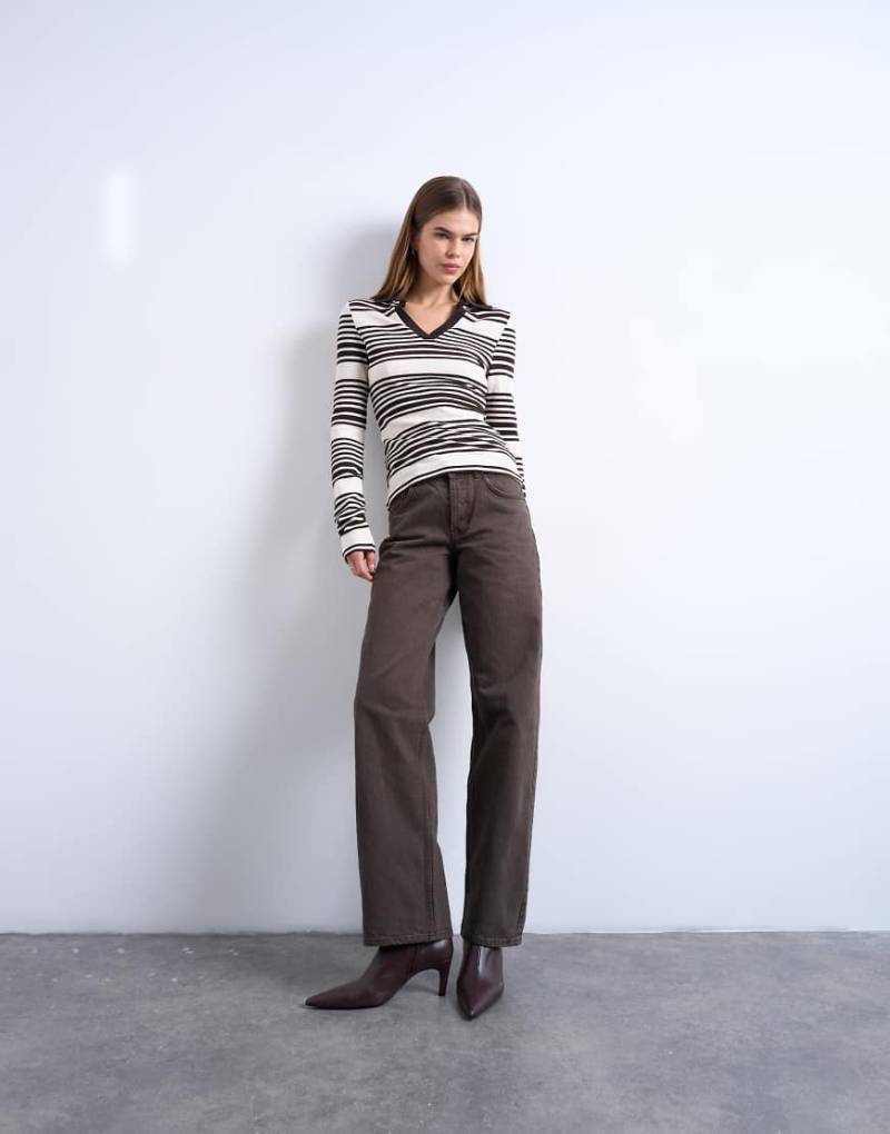 Topshop - Ember - Straight-Jeans in Schokobraun mit niedrigem Bund-Brown von Topshop