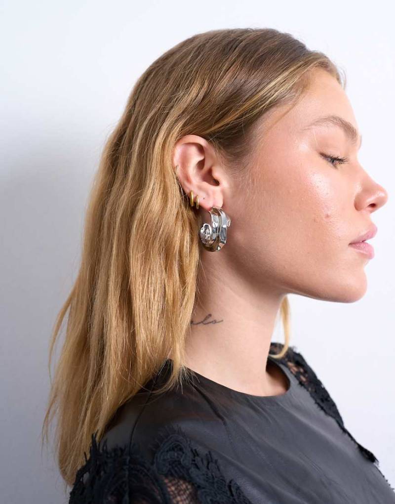 Topshop - Emily - Breite Kreolen in Silberoptik von Topshop