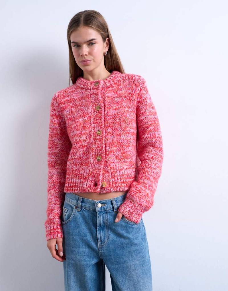 Topshop - Flauschige Strickjacke aus Zwirngarn in Rosa von Topshop