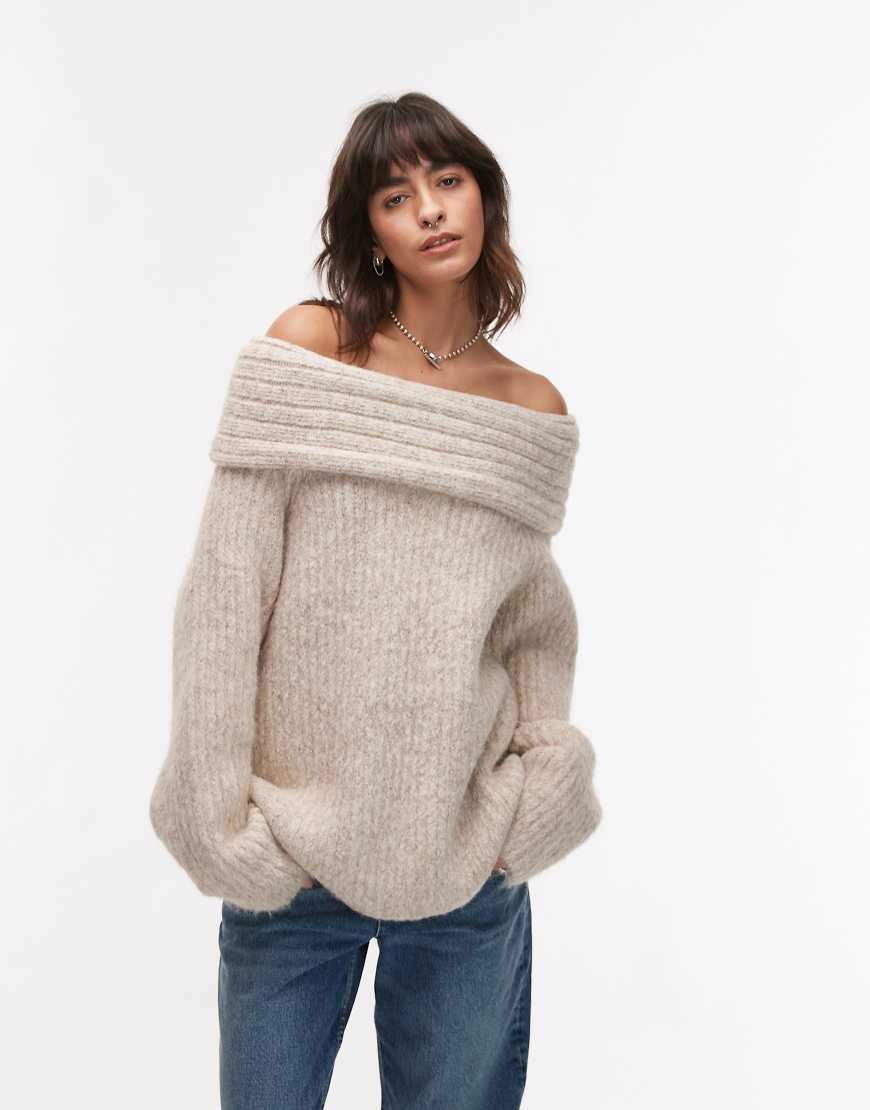 Topshop - Flauschiger Oversize-Pullover in Hellbeige aus Grobstrick mit schulterfreiem Design-Weiß Topshop - Flauschiger Oversize-Pullover in Hellbeige aus Grobstrick mit schulterfreiem Design-Weiß von Topshop
