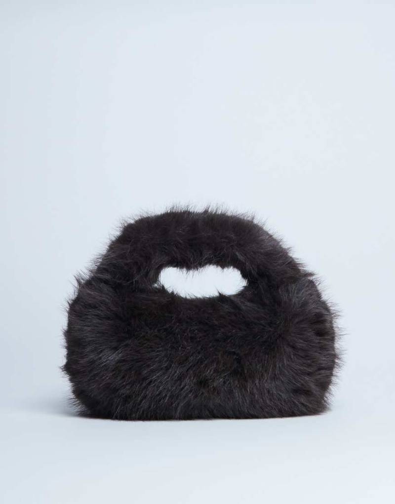 Topshop - Gemima - Handtasche aus Kunstpelz in Schokobraun von Topshop