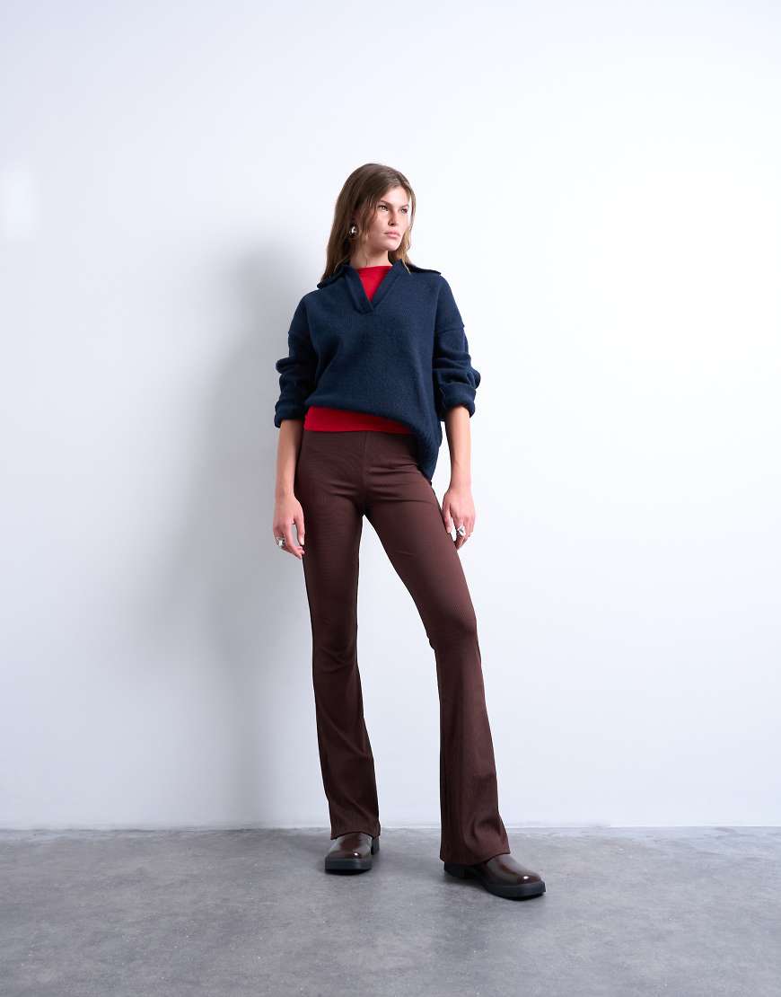 Topshop - Gerippte Skinny-Fit-Schlaghose in Schokobraun-Brown Topshop - Gerippte Skinny-Fit-Schlaghose in Schokobraun-Brown von Topshop