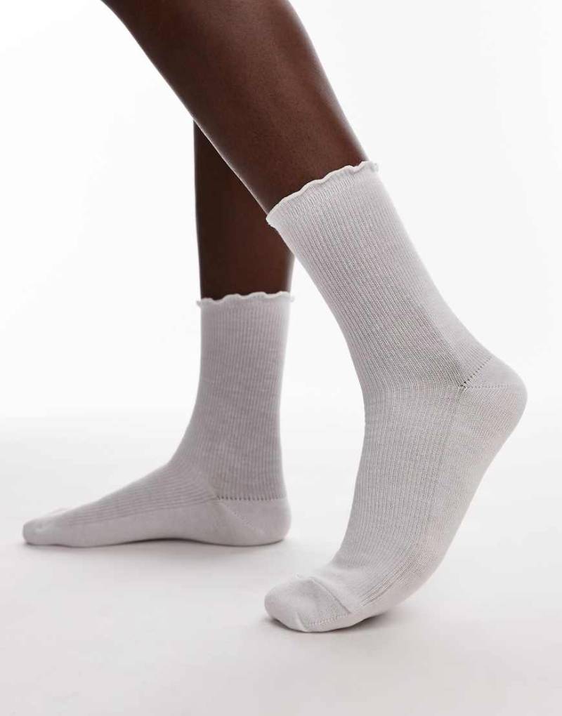 Topshop - Gerippte Socken in Weiß mit Rüschen von Topshop
