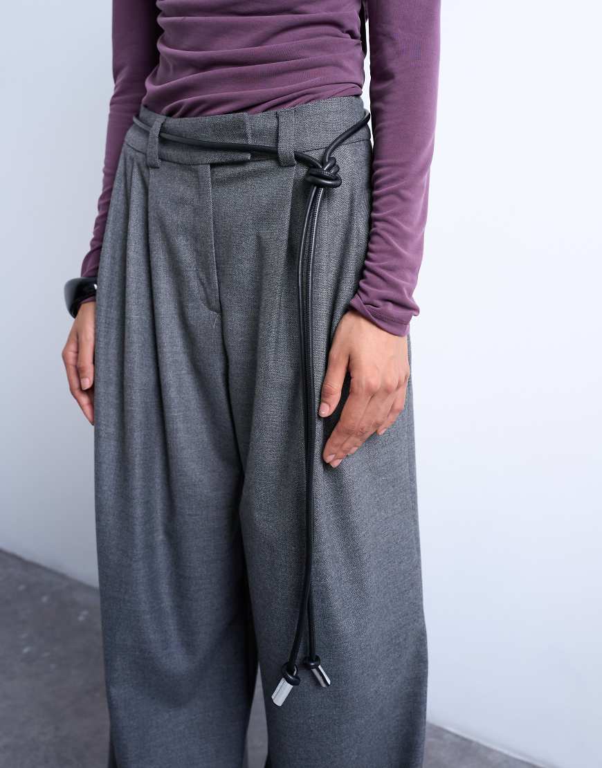 Topshop - Gürtel im Kordel-Stil in Schwarz Topshop - Gürtel im Kordel-Stil in Schwarz von Topshop