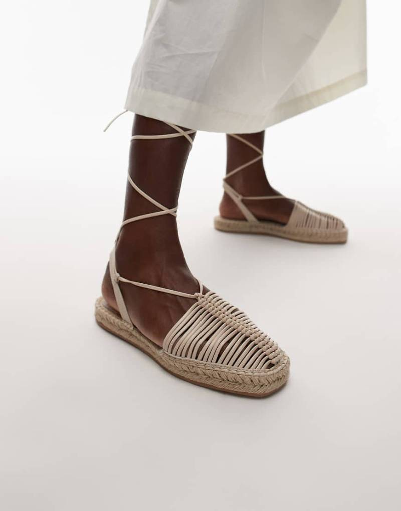 Topshop - Helayna - Gewebte Espadrille in Wollweiß von Topshop