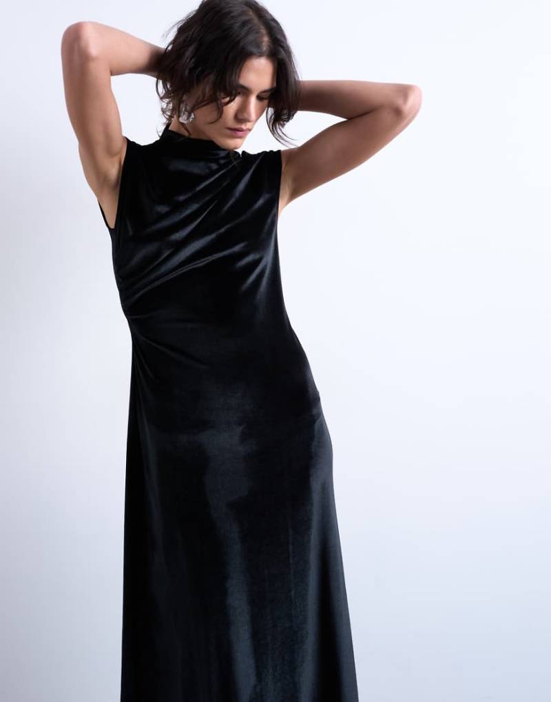 Topshop - Hochgeschlossenes Maxikleid aus Samt in Schwarz von Topshop
