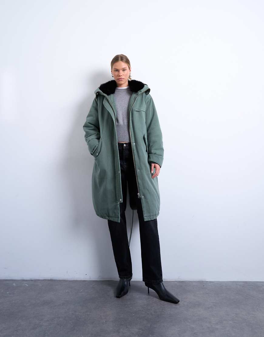 Topshop - Hochwertiger Oversize-Parka in Khaki mit Kunstpelzbesatz an der Kapuze-Grün von Topshop