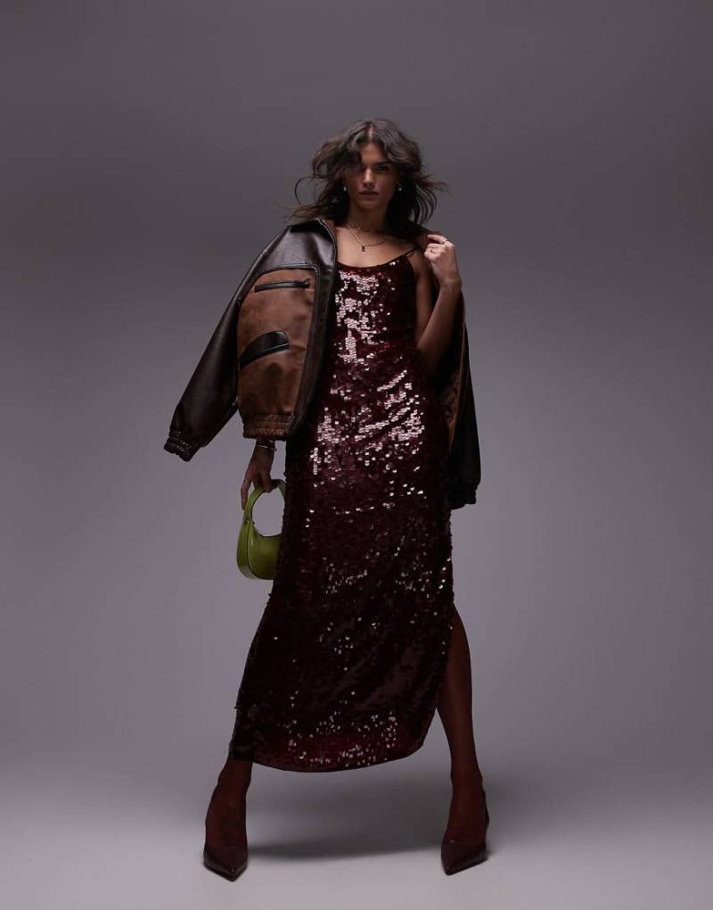 Topshop - Hochwertiges Maxi-Trägerkleid mit Paillettenbesatz in Ochsenblut-Rot von Topshop