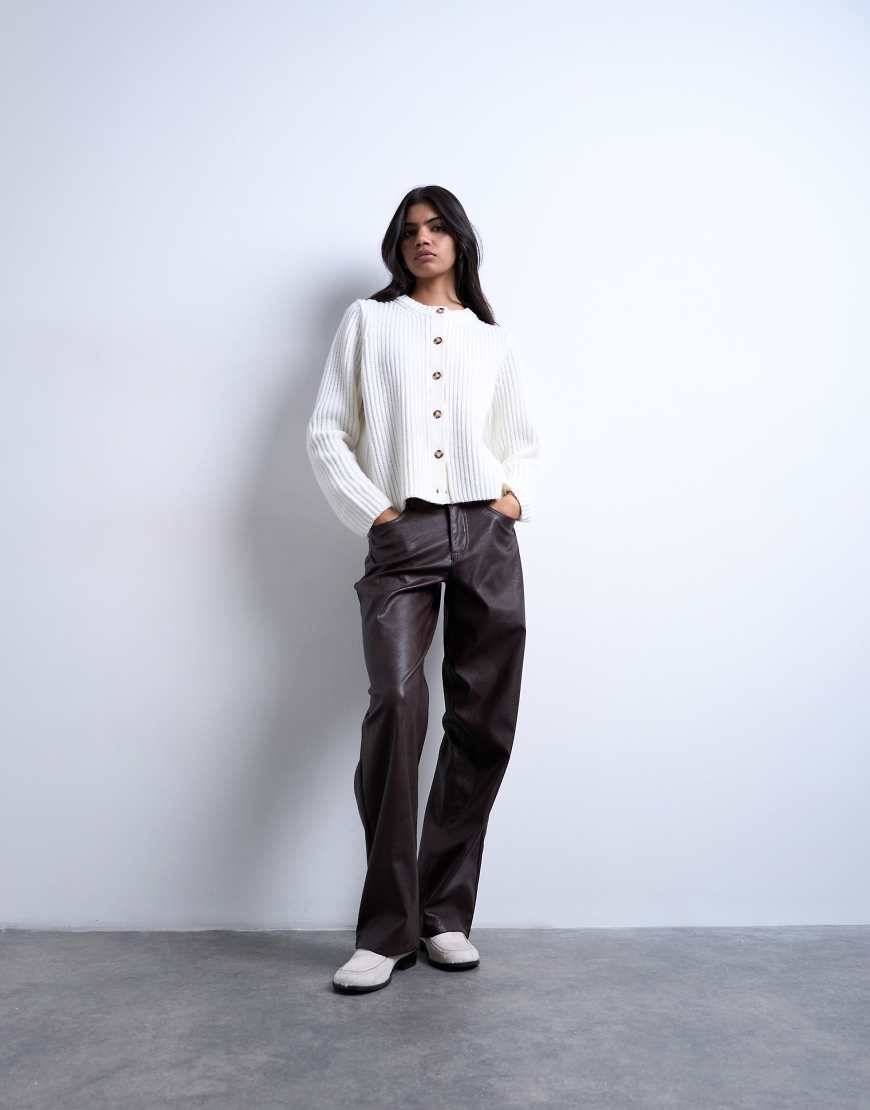 Topshop - Hose aus Kunstleder in Braun mit Taillenschnalle-Brown von Topshop