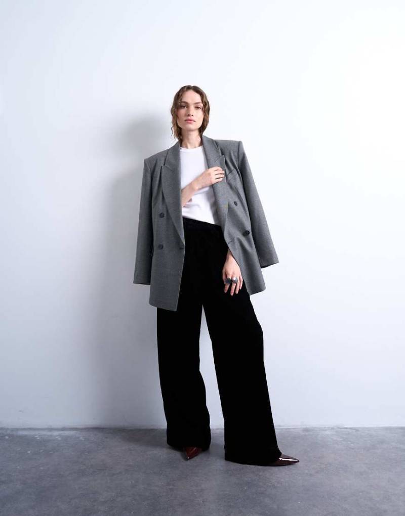 Topshop - Jogginghose aus schwarzem Samt mit Bindegürtel von Topshop